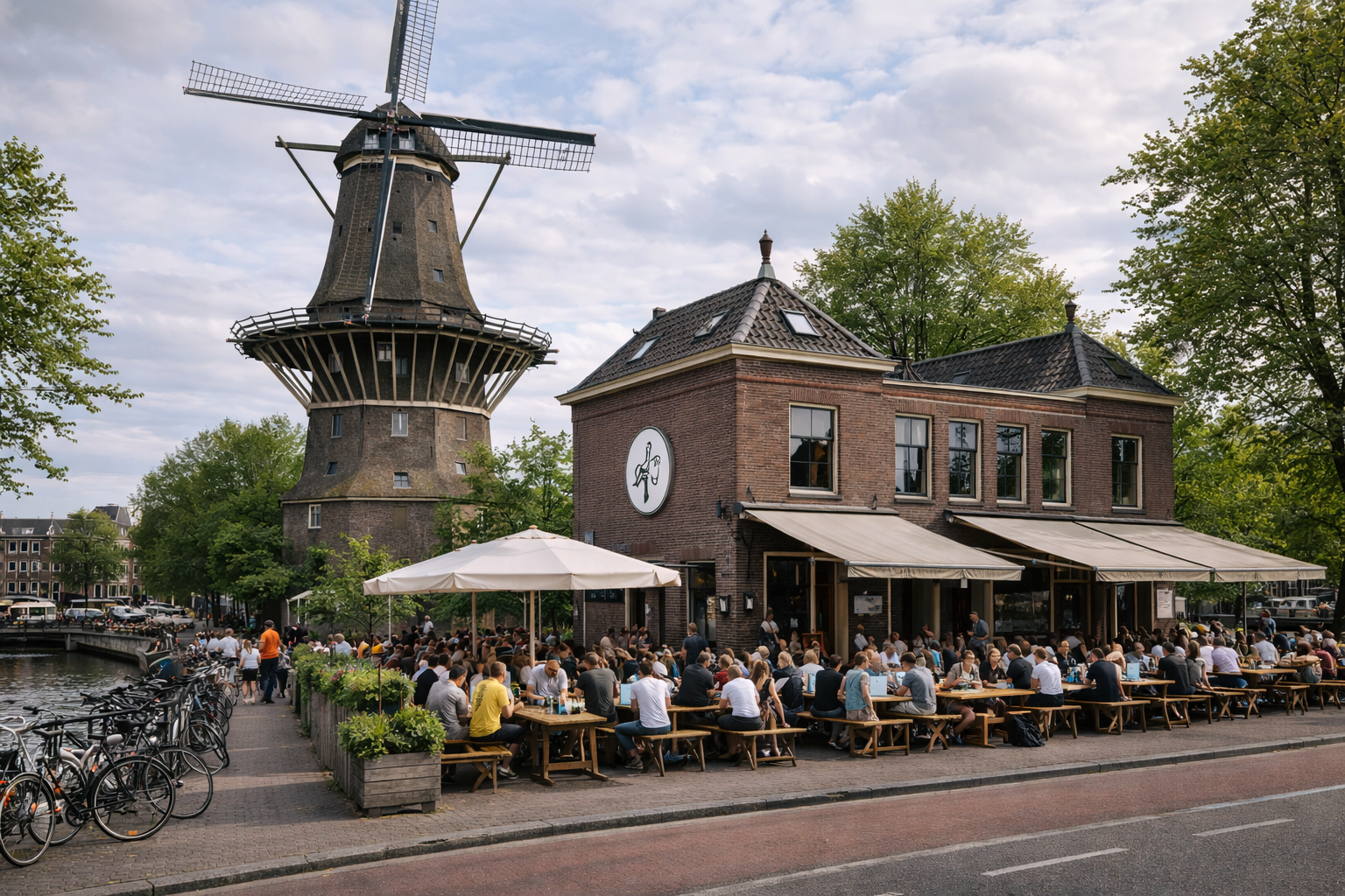 Professionele Mokum Taxi chauffeur in Amsterdam Oost